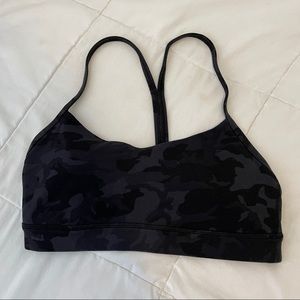 Lululemon nulu Y bra size 6 camouflage